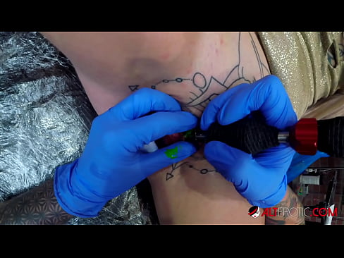 ❤️ Sully Savage yemwe anali wotentha kwambiri yemwe anali ndi tattoo adadzilemba pa clitori Kanema wolaula pa ny.eviewporn.ru  ☑
